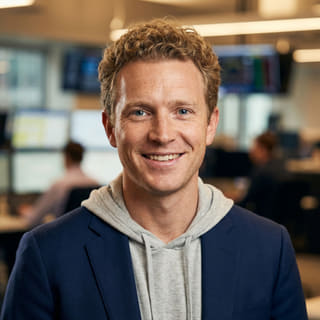 Ryan Brooks, Crest Yielderon Lead Trading Analyst